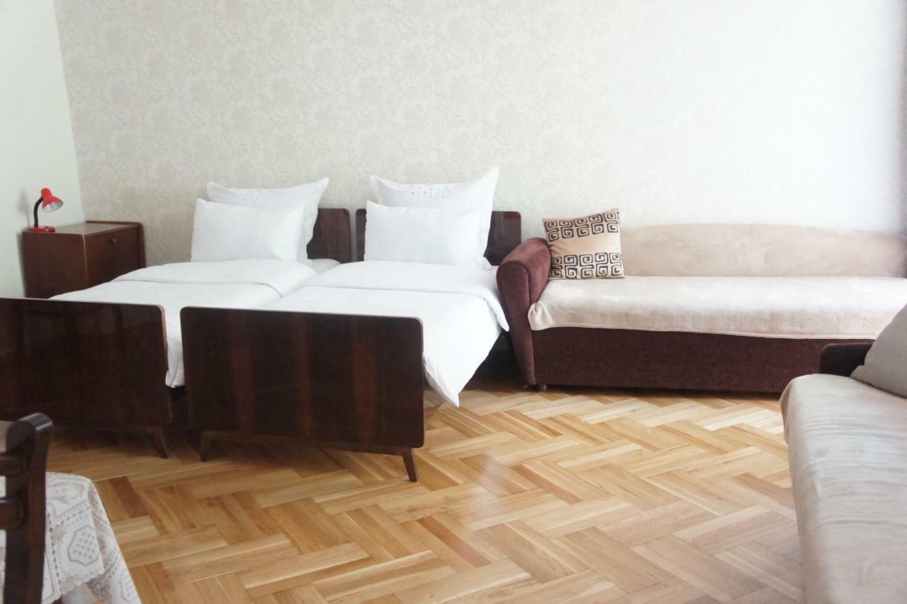 Apartment Dadiani 26 تبليسي المظهر الخارجي الصورة